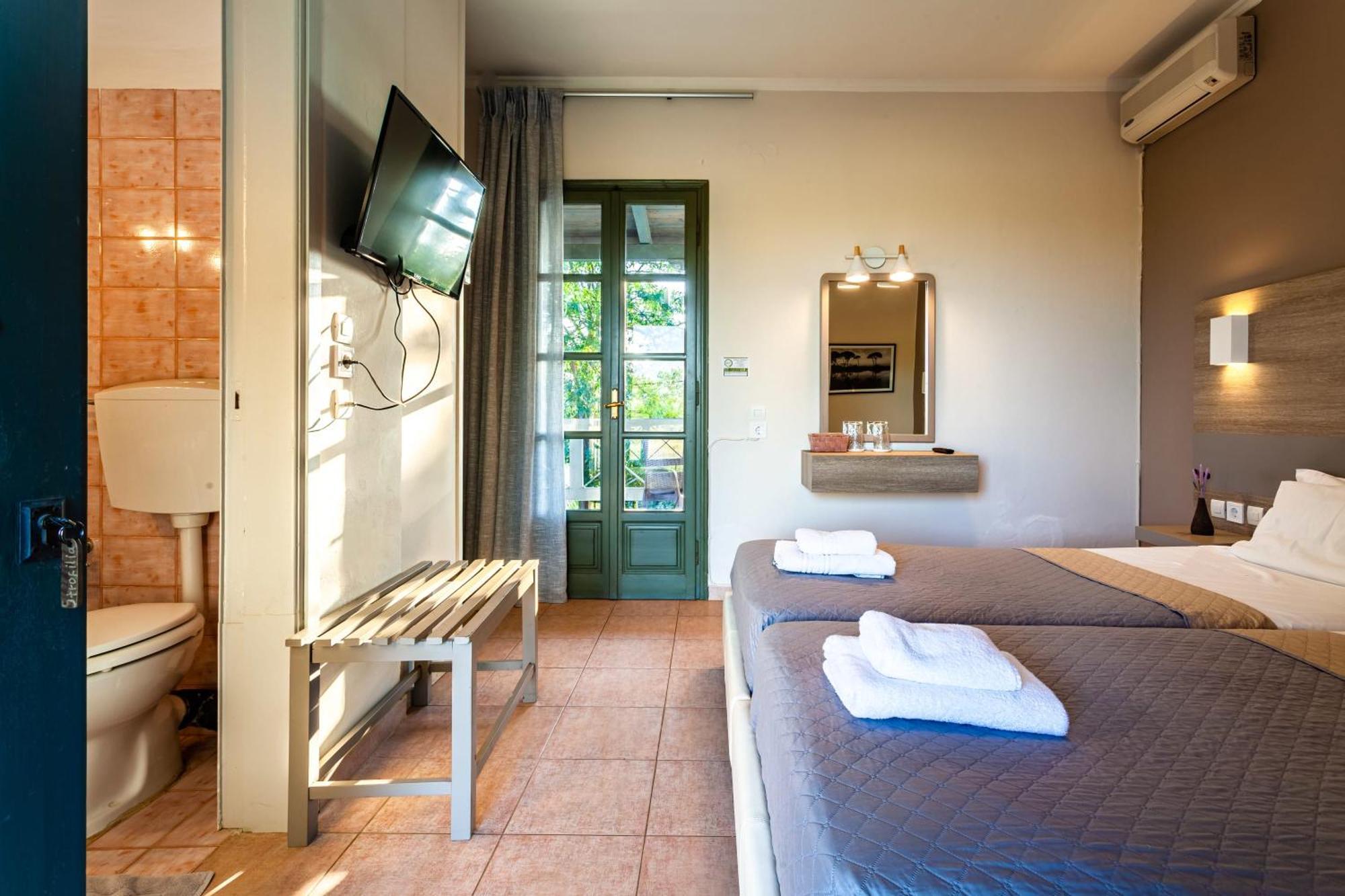 Kalogria Summer Retreats - Seimeio Strofilia, Sunny Vibes Exterior photo